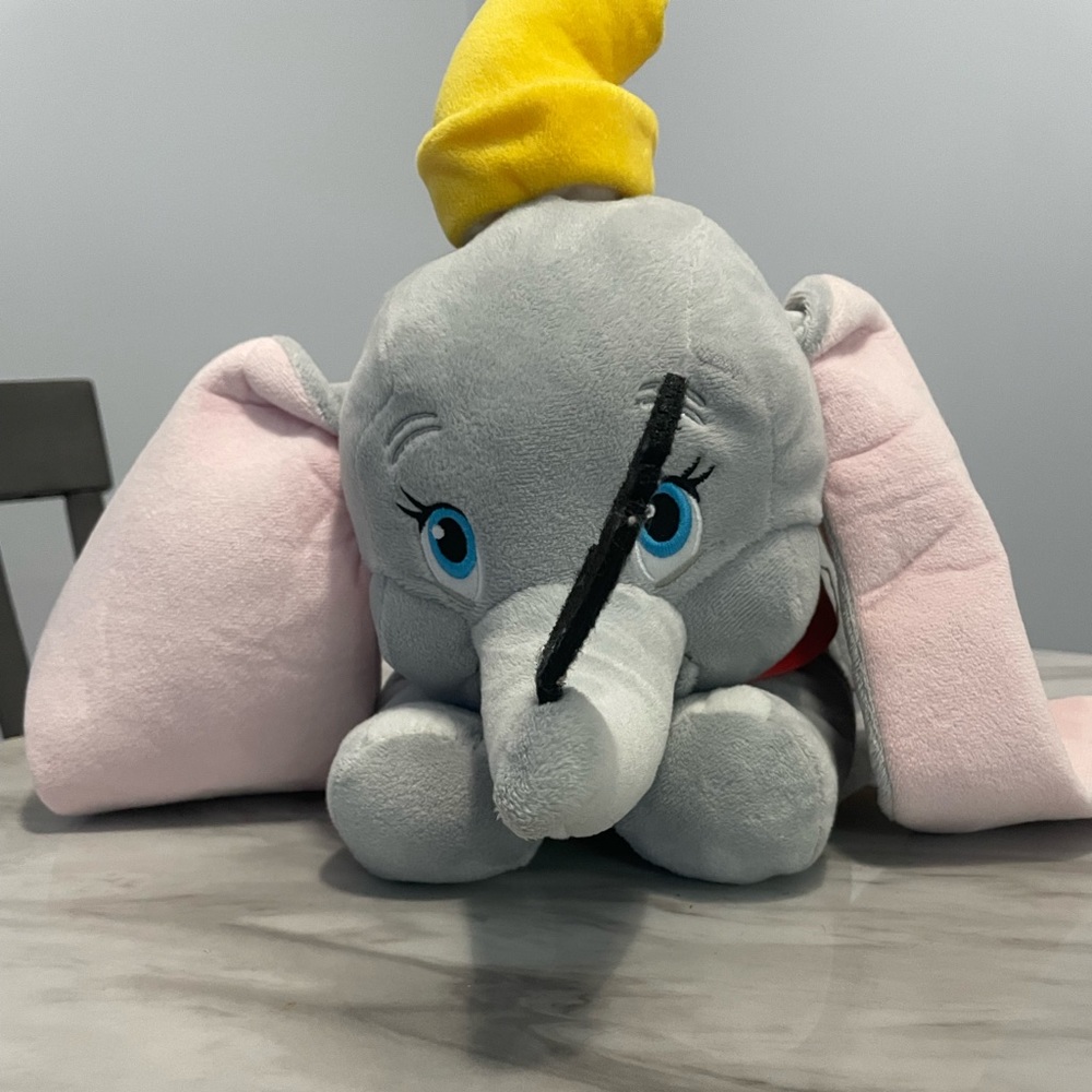 20” Disney collectable dumbo plush